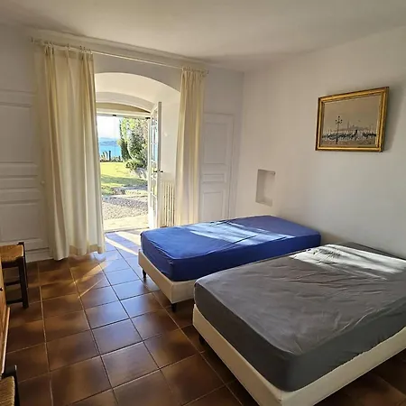 De Maitre Pour 12 Avec Piscine Privee Aux Issambres - Fr-1-768-111 Villa Sainte-Maxime